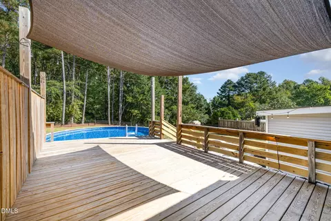 Exterior - 414 Aquilla Rd, Benson, NC 27504 photo 5 of 8