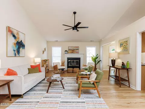 2801 Warren St, Durham, NC 27704 photo 3