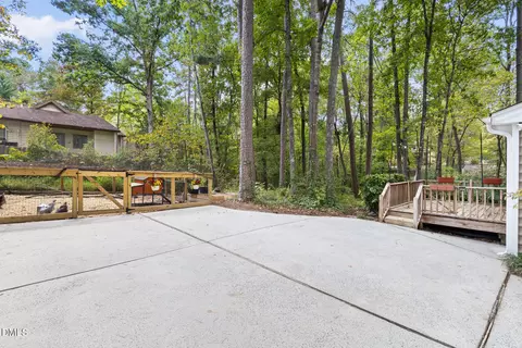 Exterior - 1619 Rowemont Dr, Durham, NC 27705 photo 7 of 8