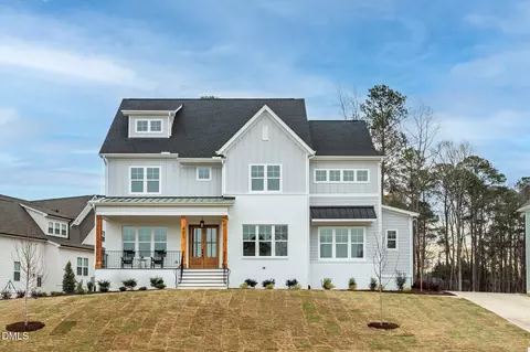 401 Stable Valley Dr, Fuquay Varina, NC 27526