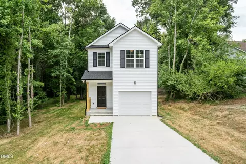 737 Grover Ln, Burlington, NC 27217