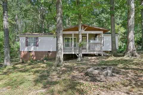 12798 Farm Ridge Rd, Zebulon, NC 27597