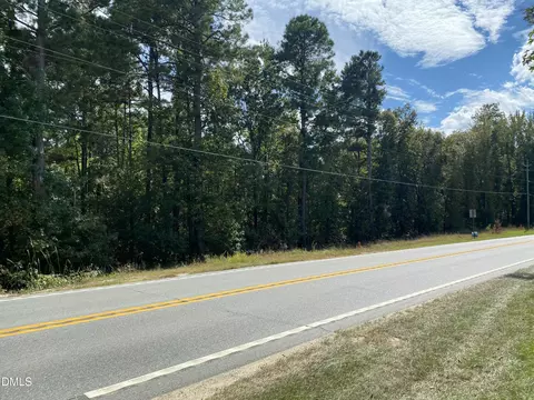 123 Nc 210 S, Bunnlevel, NC 28323 photo 5