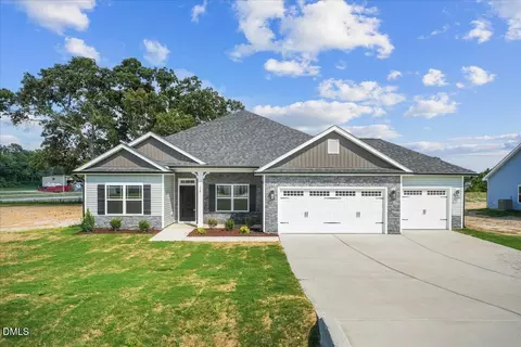 108 Brighton St, La Grange, NC 28551