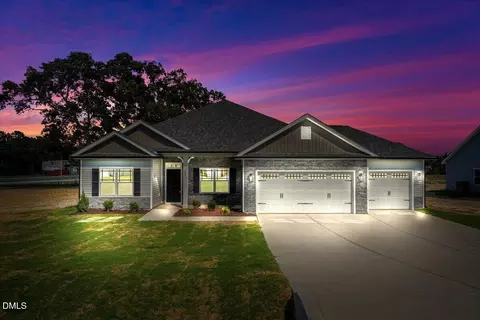 108 Brighton St, La Grange, NC 28551