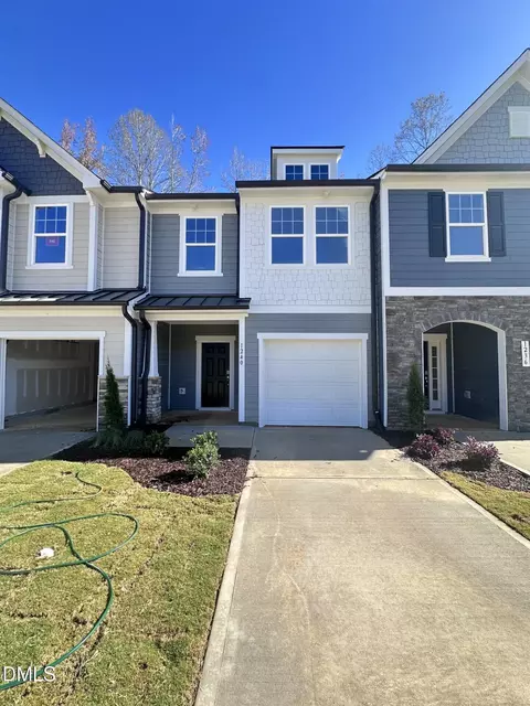 1240 Hammond Dr, Mebane, NC 27302