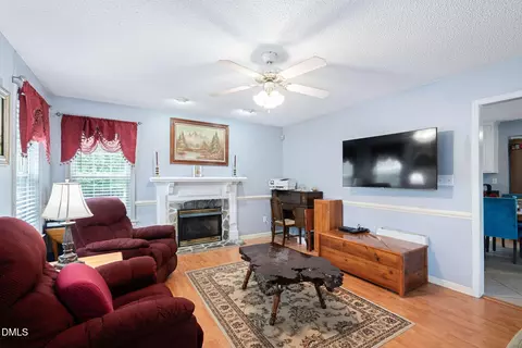 Living - 100 Blackthorne Pl, Garner, NC 27529 photo 1 of 3