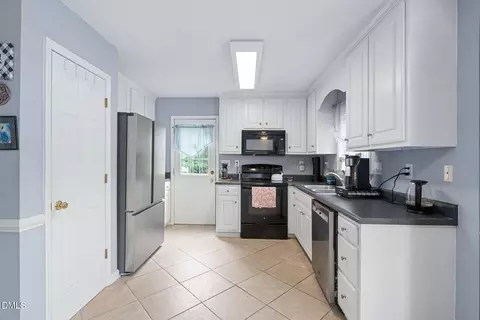 Kitchen - 100 Blackthorne Pl, Garner, NC 27529 photo 1 of 3