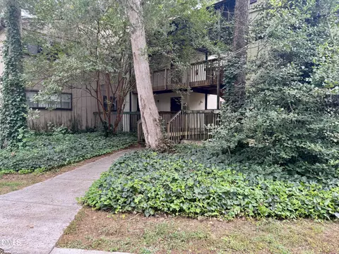 677 Pine Ridge Pl #677, Raleigh, NC 27609