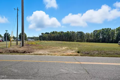 8576 Green Path Rd, Dunn, NC 28334 photo 1