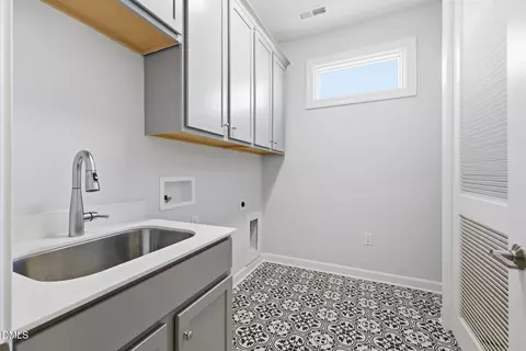 2001 Grimsby Ct, Durham, NC 27703 photo 13