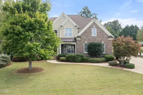 9008 Chelsea Dr, Raleigh, NC 27603