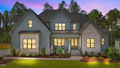 1224 Perry Bluff Dr, Wake Forest, NC 27587