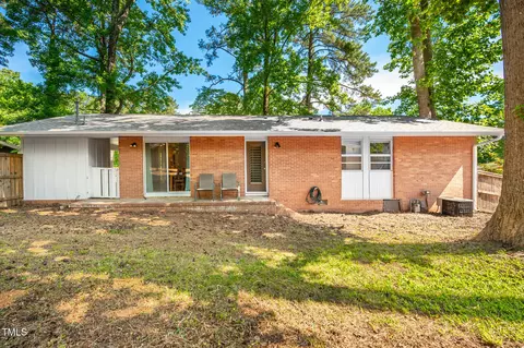 Exterior - 903 W Maynard Ave, Durham, NC 27704 photo 3 of 10