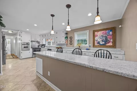 1406 Fairground Rd, Dunn, NC 28334 photo 9