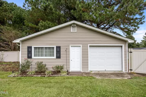 1406 Fairground Rd, Dunn, NC 28334 photo 33