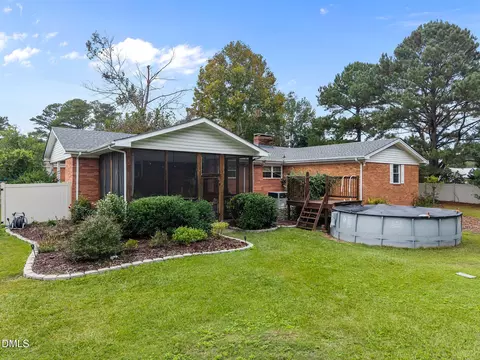 1406 Fairground Rd, Dunn, NC 28334 photo 3