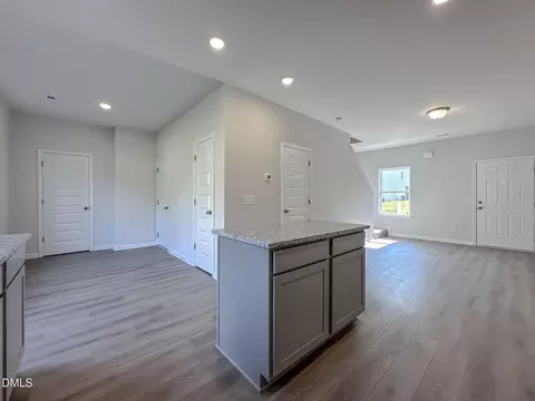 193 Courtside Dr, Dunn, NC 28334 photo 9