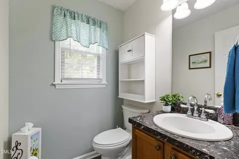105 Huckleberry Ct, Willow Spring, NC 27592 photo 15