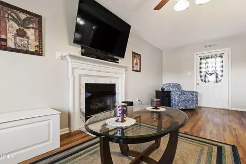 105 Huckleberry Ct, Willow Spring, NC 27592 photo 4