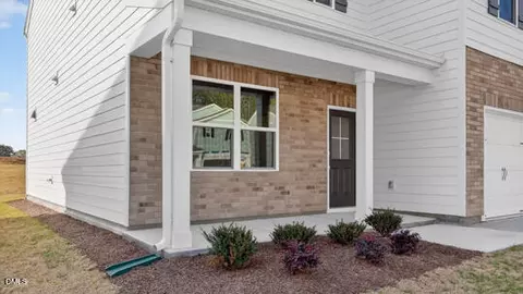 824 Comice Pear Way, Willow Spring, NC 27592 photo 4