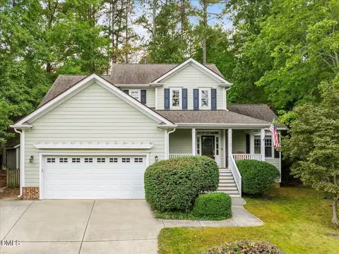 1105 Haughton Green Ct, Apex, NC 27502