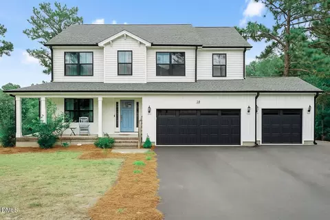 18 Oak Hill Dr, Jackson Springs, NC 27281