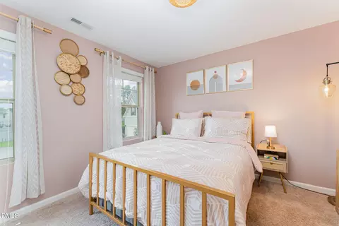 Bedroom - 112 Eastern Teal Dr, Durham, NC 27704 photo 2 of 5