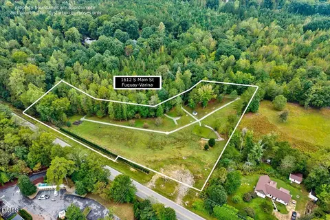 1612 S Main St, Fuquay Varina, NC 27526