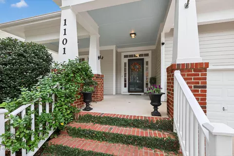 1101 Trentini Ave, Wake Forest, NC 27587
