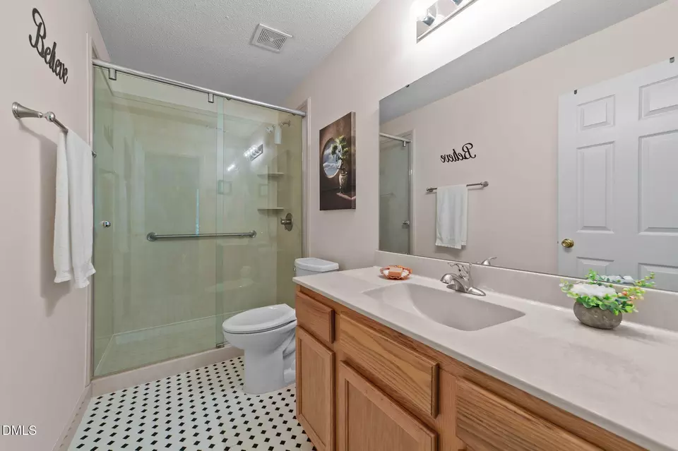 Bath - 232 Adefield Ln, Holly Springs, NC 27540 photo 1 of 2
