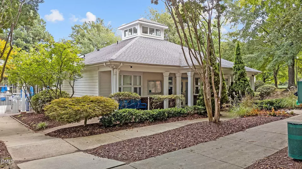 Exterior - 232 Adefield Ln, Holly Springs, NC 27540 photo 2 of 4