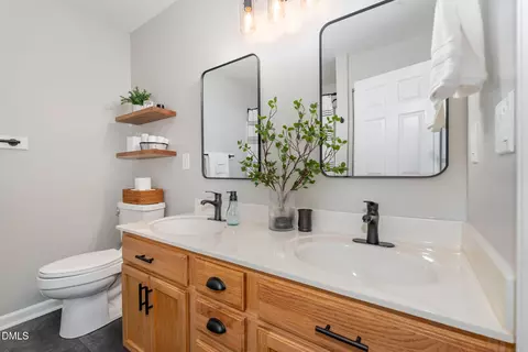 Bath - 5411 Suda Dr, Durham, NC 27703 photo 1 of 3