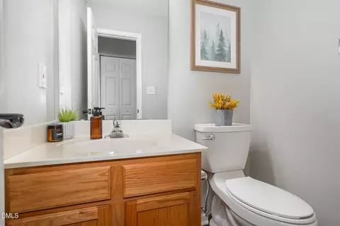 Bath - 5411 Suda Dr, Durham, NC 27703 photo 3 of 3