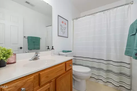 Bath - 5411 Suda Dr, Durham, NC 27703 photo 2 of 3