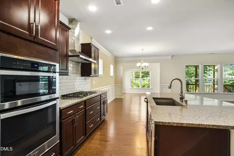Kitchen - 133 Oakmere Dr, Cary, NC 27513 photo 4 of 4