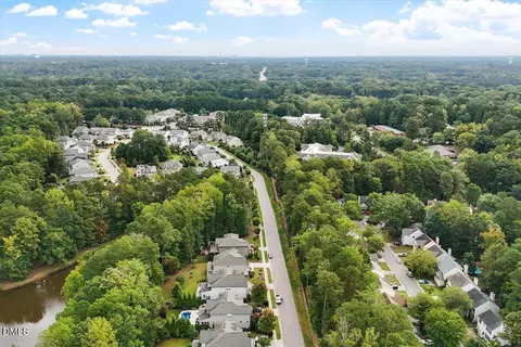 View/Area - 133 Oakmere Dr, Cary, NC 27513 photo 3 of 6
