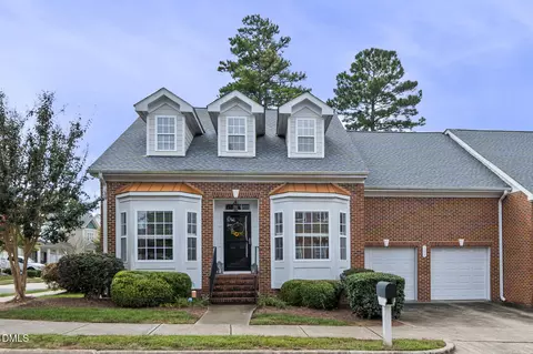 103 Alden Village Ct, Cary, NC 27519