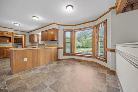 Dining - 5804 Devon Cir, Raleigh, NC 27604 photo 3 of 3