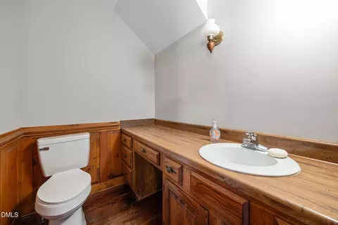 Bath - 5804 Devon Cir, Raleigh, NC 27604 photo 1 of 5
