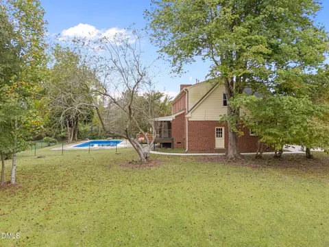 Exterior - 5804 Devon Cir, Raleigh, NC 27604 photo 13 of 16