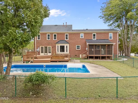 Exterior - 5804 Devon Cir, Raleigh, NC 27604 photo 8 of 16