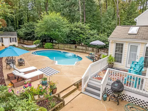 300 Mainsail Dr, Cary, NC 27511