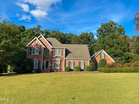 102 Scotland Pl, Roxboro, NC 27573