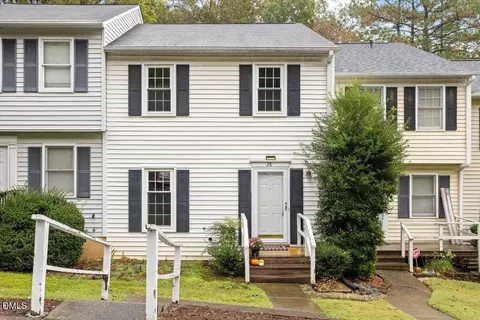 28 Prestwick Pl, Durham, NC 27705