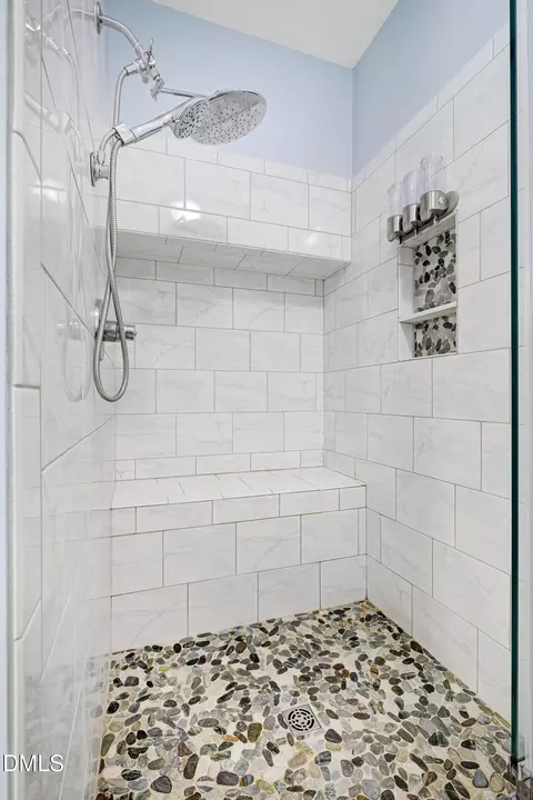 Bath - 4806 Seterra Bnd, Durham, NC 27712 photo 2 of 5