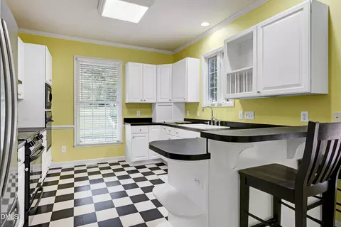 Kitchen - 4806 Seterra Bnd, Durham, NC 27712 photo 1 of 2