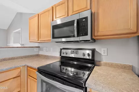 Kitchen - 405 Foxbridge Ct, Wake Forest, NC 27587 photo 4 of 5