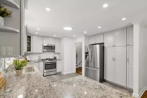 1715 Kent St, Durham, NC 27707 photo 12