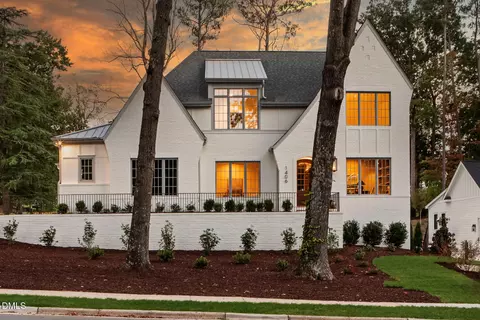 1406 Hunting Ridge Rd, Raleigh, NC 27615